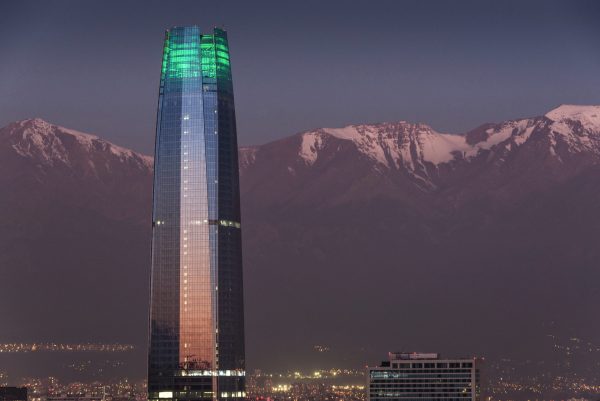 ximena-nahmias-kDlysiTUjDQ-unsplash Sky Costanera